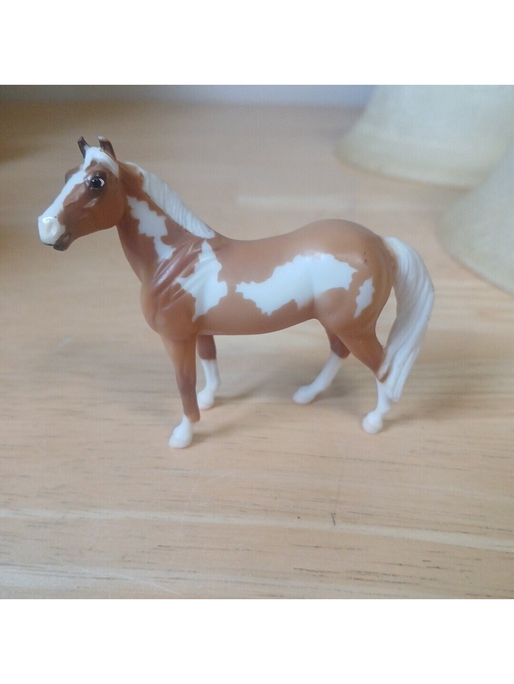 Breyer Stablemate Standing Stock Horse American Paint Horse Palomino Pinto